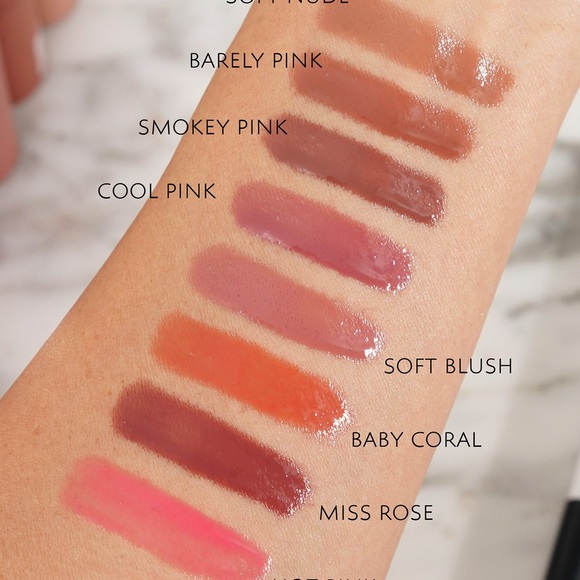 Makeup By Mario MoistureGlow Plumping Lip Color Baby Coral Brand New in Box - Picture 5 of 9